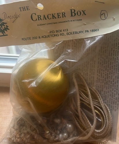 The cracker box inc - the, christmas