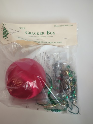 Cracker box beaded christmas - cracker,